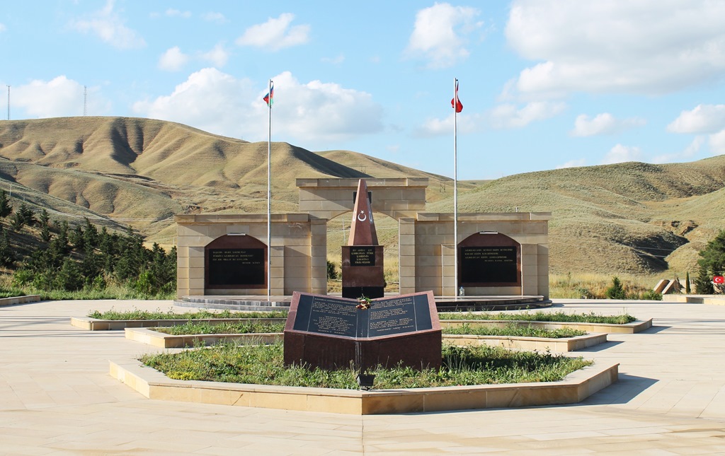 Kardeş topraklardaki kahramanlar